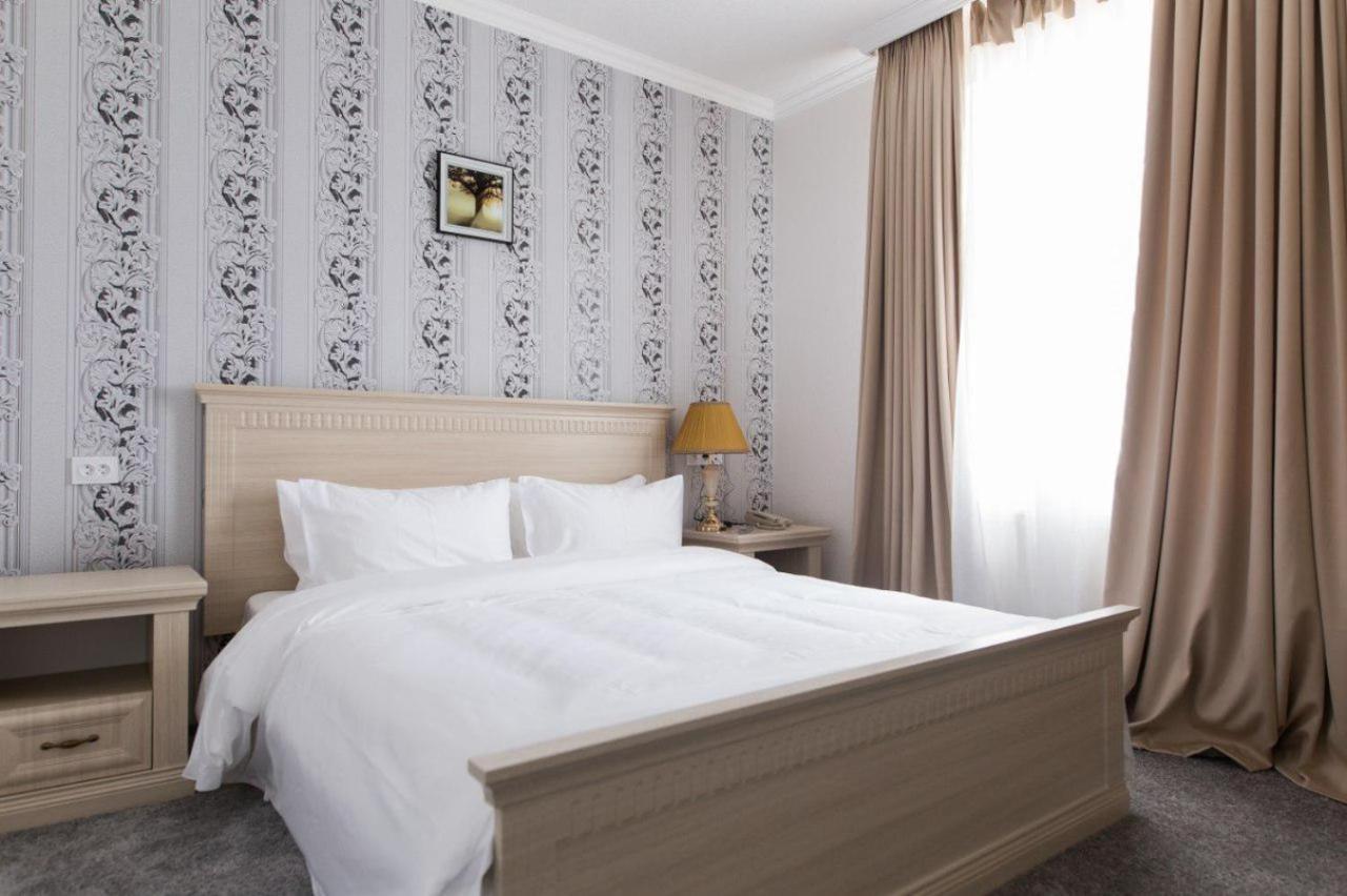 Alexander Hotel ซามาร์คันด์ ภายนอก รูปภาพ