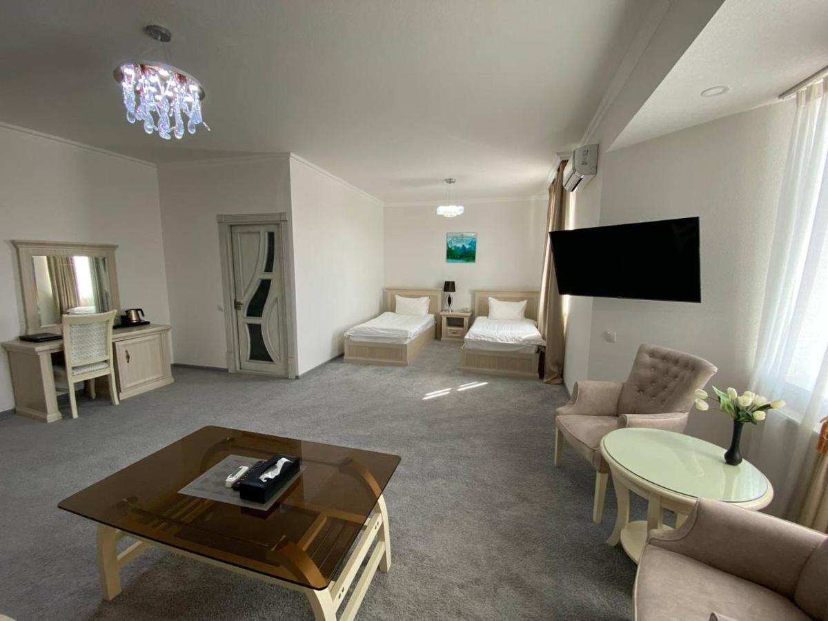 Alexander Hotel ซามาร์คันด์ ภายนอก รูปภาพ