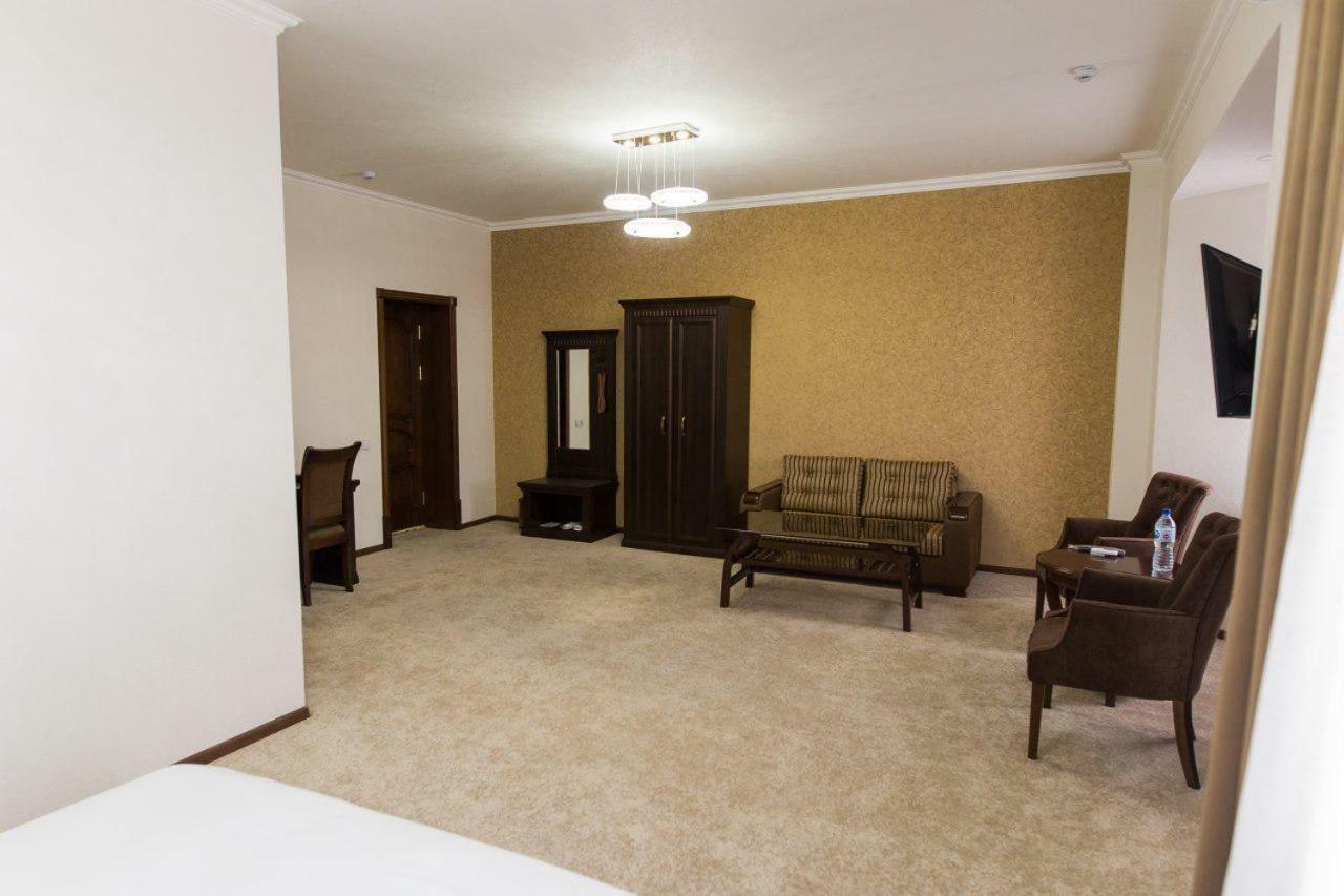 Alexander Hotel ซามาร์คันด์ ภายนอก รูปภาพ